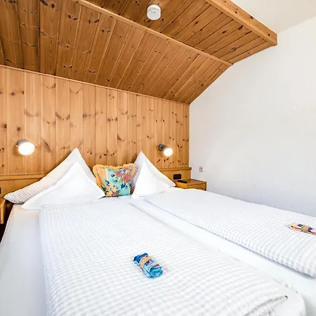 Der Steinbock - 300 Jahre Alte - Tirol Guest house