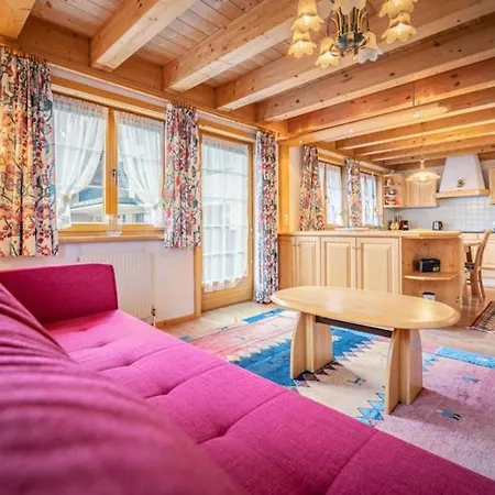 Der Steinbock - 300 Jahre Alte - Tirol Guest house Sankt Anton am Arlberg