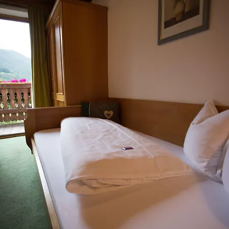 Der Steinbock - 300 Jahre Alte - Tirol Sankt Anton am Arlberg