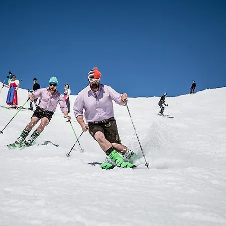 Der Steinbock - 300 Jahre Alte - Tirol Sankt Anton am Arlberg