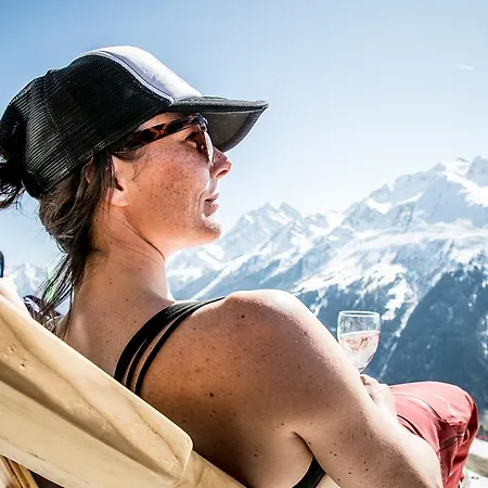 Der Steinbock - 300 Jahre Alte - Tirol Vendégház Sankt Anton am Arlberg