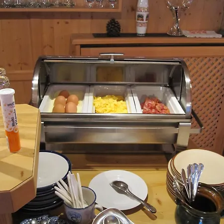 Der Steinbock - 300 Jahre Alte - Tirol Konukevi 2*