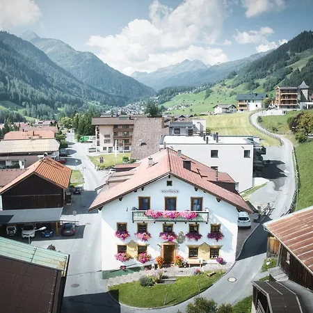Der Steinbock - 300 Jahre Alte - Tirol 2* Sankt Anton am Arlberg