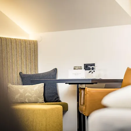 Guest house Der Steinbock - 300 Jahre Alte - Tirol