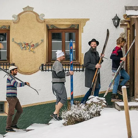 Der Steinbock - 300 Jahre Alte - Tirol Guest house Sankt Anton am Arlberg
